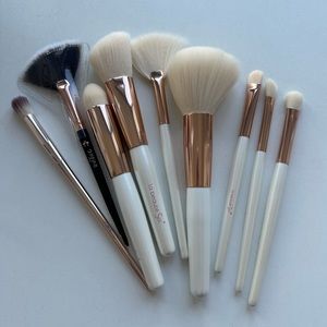 9 NWOB Makeup Brushes